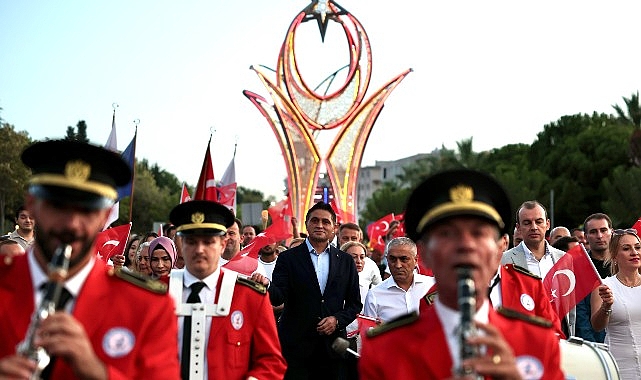 Zafer Bayramı’nın 104. yıl dönümü tüm yurtta olduğu gibi Aliağa’da