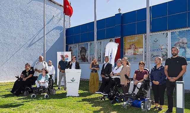100. ‘Kırmızı Bayrak’ Torbalı havuzuna İzmir Büyükşehir Belediyesi’nin erişilebilirliği belgeleyen Kırmızı Bayrak uygulamasında 100’üncü tesis