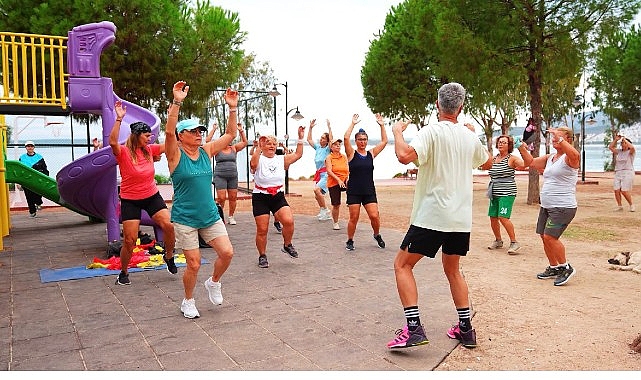 Didim Belediyesi tarafından kent genelinde düzenli olarak gerçekleştirilen sabah sporları,