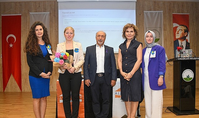 Osmangazi Belediyesi, 21 Eylül Dünya Alzheimer Günü kapsamında, Alzheimer hastalığına