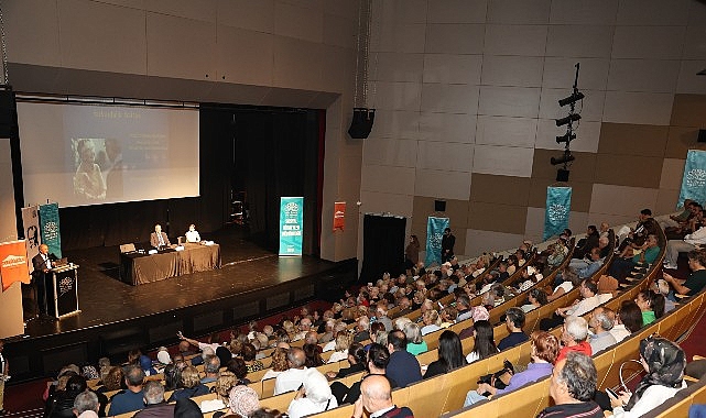 Nilüfer Belediyesi, 21 Eylül Dünya Alzheimer Günü kapsamında düzenlediği seminerle