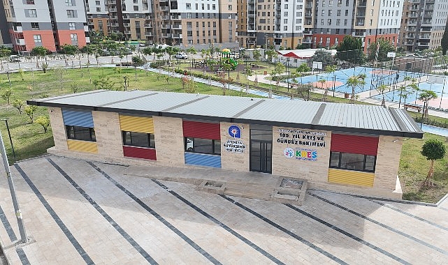 Antalya Büyükşehir Belediyesi, çocukların ve öğrencilerin eğitim hayatını destekleyen sosyal