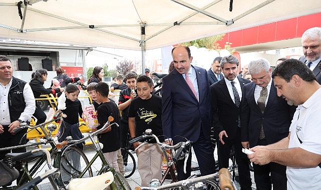 Avrupa Bisiklet Başkenti Konya’da Büyükşehir-Emlak Konut İş Birliğinde Türkiye’ye Örnek Proje Konya Büyükşehir Belediyesi ile Emlak Konut Yönetim Hizmetleri A.Ş. arasında