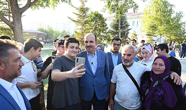 Başkan Altay, 4. Gastrofest’e Katılan Ziyaretçilere, Şeflere ve Esnafa Teşekkür Etti Konya Büyükşehir Belediyesi tarafından bu yıl dördüncüsü düzenlenen Konya GastroFest