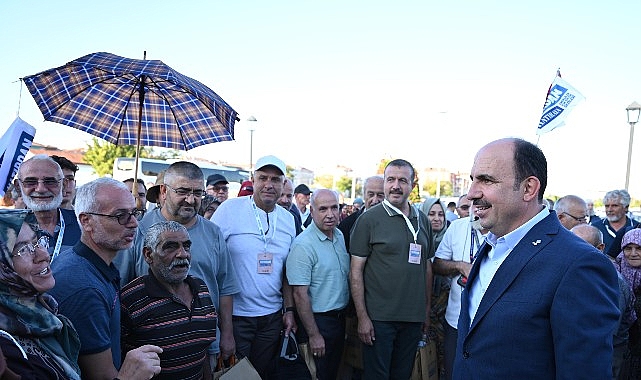 Konya Büyükşehir Belediyesi tarafından emeklilerin sosyal yaşama katılımını artırmak ve