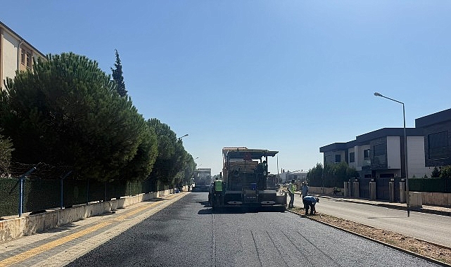 Aydın Büyükşehir Belediyesi Fen İşleri Dairesi Başkanlığı kent genelinde yol