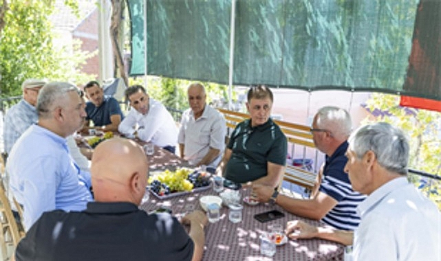 Başkan Tugay’ın Bergama turu İzmir Büyükşehir Belediye Başkanı Dr. Cemil Tugay, Bergama’nın mahalle ve