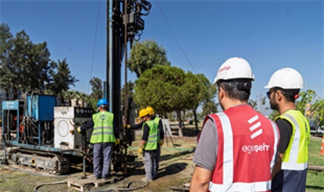 Başkan Tugay’ın dirençli İzmir hedefinde yeni adım: Sıra Konak ve Bayraklı’da İzmir Büyükşehir Belediye Başkanı Dr. Cemil Tugay’ın “dirençli İzmir” hedefi