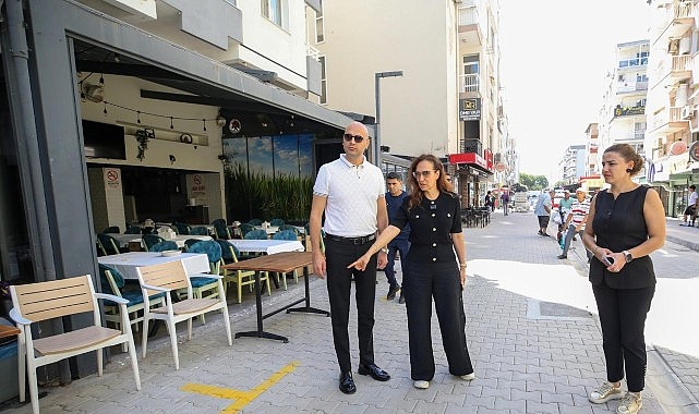 Bostanlı Cemal Bülbül Sokak’ta dönüşüm sürüyor Karşıyaka Belediye Başkanı Yıldız Ünsal, Bostanlı Mahallesi’nin işlek bölgelerinden Cemal