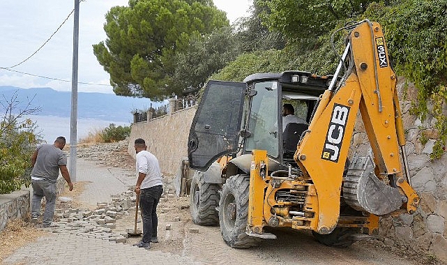 Burhaniye’de yol yapım, bakım ve onarım çalışmalarında yoğun mesai Burhaniye Belediyesi Fen İşleri Müdürlüğü ekipleri ilçe genelinde çalışmalarını program