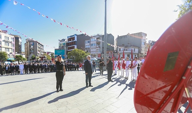 Burhaniye’nin Düşman İşgalinden Kurtuluşunun 104. Yıl Dönümü Kutlandı Burhaniye’nin düşman işgalinden kurtuluşunun 104. yıl dönümü kutlama programı Cumhuriyet
