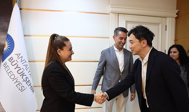 Büyükşehir’den Çin pazarındaki görünürlüğü artıracak iş birliği Antalya Büyükşehir Belediyesi Başkan Vekili Büşra Özdemir, Alibaba Grubu bünyesinde