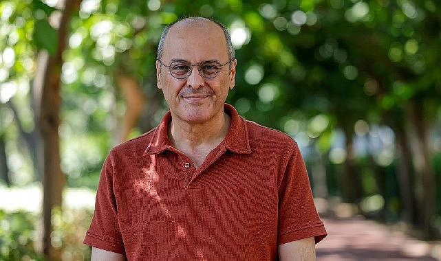 Dr. Bülent Şık: Yetersiz beslenme hem sağlığı hem başarıyı olumsuz etkiliyor İzmir Büyükşehir Belediyesi bünyesinde Çocuklar ve Gıda Güvenliği Misyon Projesi’ni