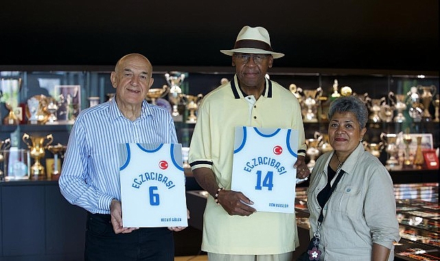Eczacıbaşı Spor Kulübü, basketbol tarihine iz bırakan eski sporcuları Necati