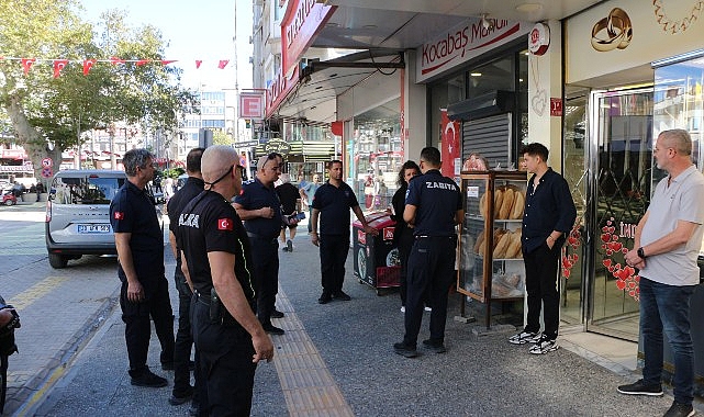 Edremit Belediyesi Zabıta Müdürlüğü ekipleri, vatandaşların ortak kullanım alanı olan