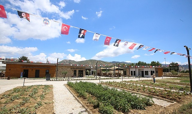 Efes Selçuk’un Sürdürülebilir Turizm Başarısı Avrupa Finalinde Efes Selçuk, sürdürülebilir turizm alanındaki uluslararası başarısını Avrupa Turizm Başkenti