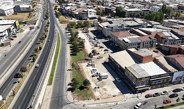 Ertuğrulgazi Caddesine 165 Araçlık Otopark Yapılıyor İnegöl Belediyesi, Ertuğrulgazi Caddesinin Avarlar Kavşağı bölgesinde 165 araçlık otopark