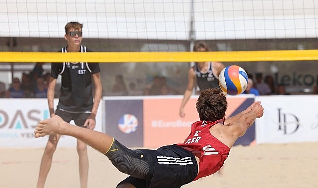 Foça’da yarı finalistler belli oldu Foça’da düzenlenen 2026 CEV U18 Avrupa Plaj Voleybolu Şampiyonası’nda kadınlar