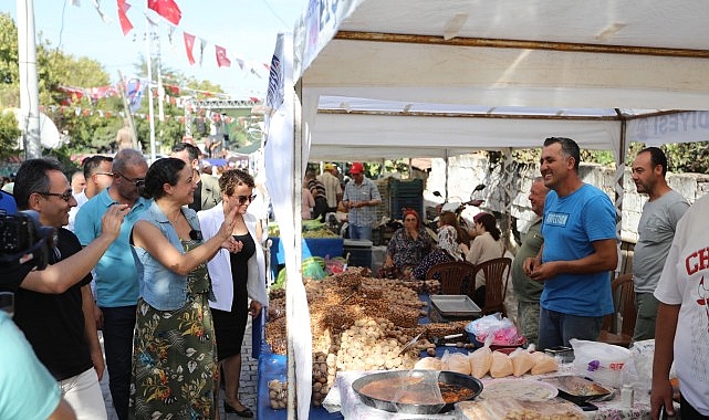 Gökçealan Osmancık Üzüm Şenliği Renkli Etkinliklerle Kutlanacak Efes Selçuk Belediyesi ve İzmir Büyükşehir Belediyesi iş birliğiyle düzenlenecek