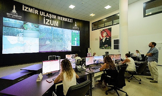 Yeni eğitim öğretim yılının ilk gününde kent genelinde ulaşımın aksamaması