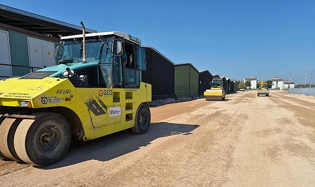 Kocaeli Büyükşehir Belediyesi, Kartepe Ulus Pazarı’na (Kartepe Kent Çarşısı) ulaşım
