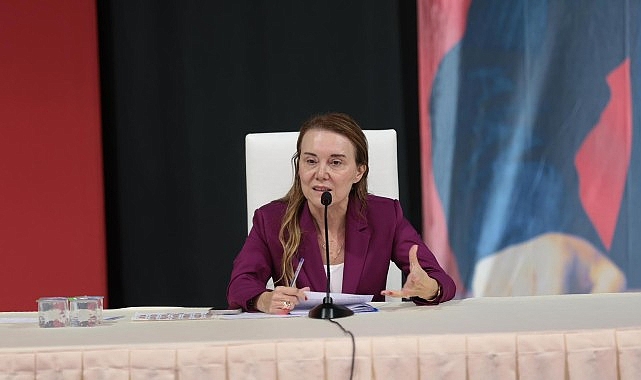 Konak Meclisi’nde İkiçeşmelik için yeni adım Konak Belediye Meclisi’nde, Eşrefpaşa Caddesi’nden cephe alan işyerleri için yeni