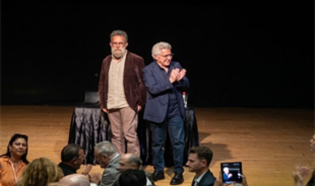 İzmir Büyükşehir Belediyesi tarafından düzenlenen İzmir Uluslararası Edebiyat Festivali kapsamında