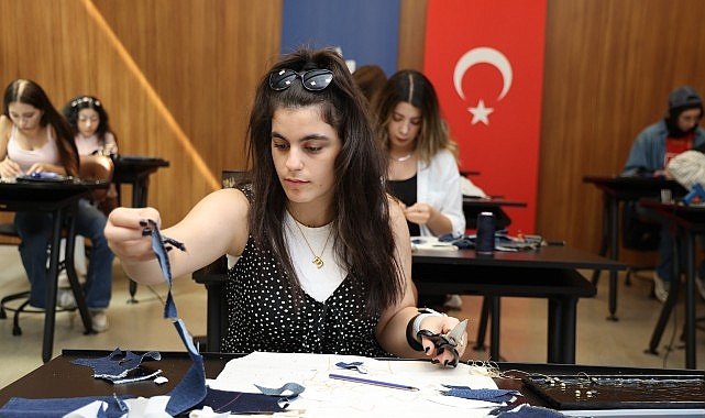 Kocaeli Büyükşehir Belediyesi Kadın ve Aile Hizmetleri Dairesi Başkanlığı bünyesinde