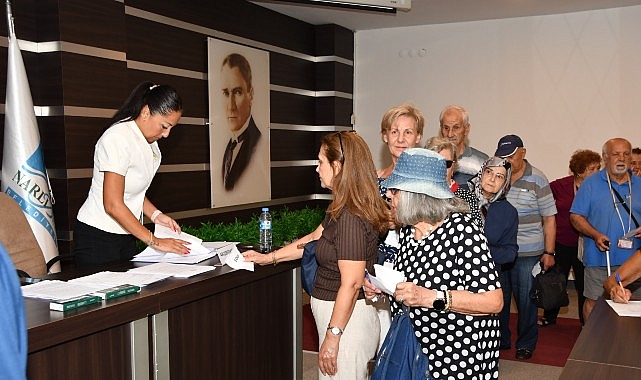 Narlıdere Belediyesi’nin Ege Geriatri Derneği iş birliğiyle hayata geçirdiği Narlıdere