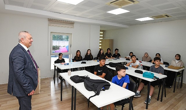Osmangazi Belediyesi’nin çocuk ve gençlerin akademik gelişimlerine katkı sağlamak, eğitim