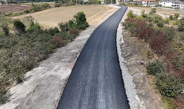 Potlar yolu yenilendi, Kandıra’da ulaşım rahatladı Kocaeli Büyükşehir Belediyesi, Kandıra’da yaz aylarında artan araç ve ziyaretçi