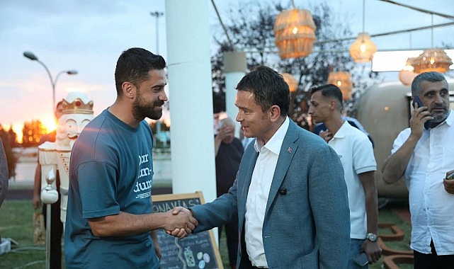 Sukaypark’ta Kahve ve Müzik Dolu Hafta Sonu Kahve kokularının müziğin ritmiyle buluştuğu Sukaypark, hafta sonu Bursa’nın en