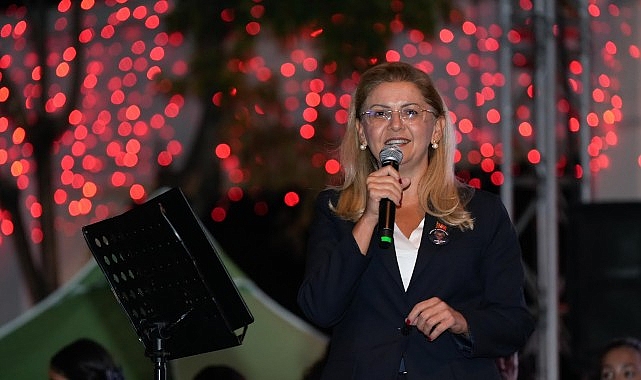Tarık Akan Bakırköy’de Anıldı Yeşilçam’ın unutulmaz sanatçısı, Türk sinemasına kazandırdığı güçlü karakterlerle hafızalarda yer