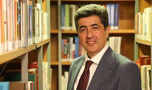 Üsküdar Üniversitesi Sosyoloji Bölümü Öğretim Üyesi Prof. Dr. Ebulfez Süleymanlı,