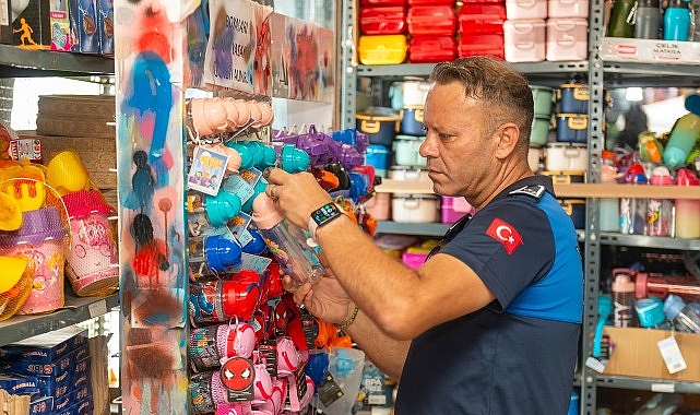 Yeni eğitim-öğretim yılı öncesinde denetimlerini artıran Yenişehir Belediyesi Zabıta ekipleri,