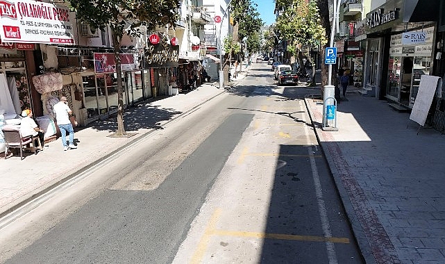 Zincirlikuyu Caddesi’ne A Takımı imzası Kocaeli Büyükşehir Belediyesi, kentin ana arterlerinden mahalle yollarına kadar ulaşım