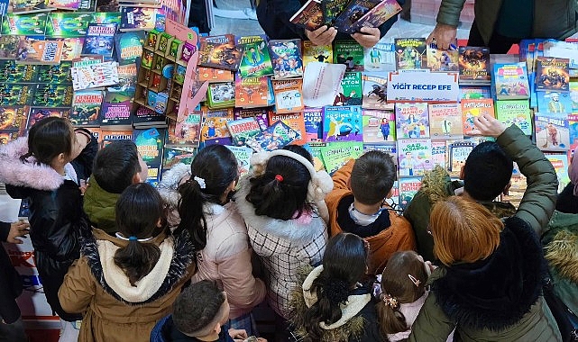 10. İnegöl Kitap Günleri İçin Geri Sayım Başladı İnegöl Belediyesi tarafından her yıl düzenlenen İnegöl Kitap Günleri, 2026