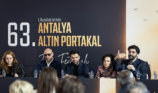 Altın Portakal Film Festivali sinema, belgesel gösterimleri, paneller ve söyleşilerle