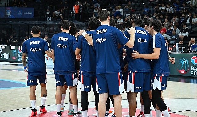 Anadolu Efes, yeni sezonda taraftarı önündeki ilk EuroLeague karşılaşmasına hazır EuroLeague’in ilk haftasına deplasmanda başlayan Anadolu Efes, taraftarı önünde Real