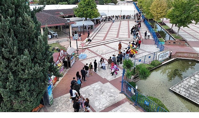 Antalya Büyükşehir Belediyesi’nin ev sahipliğinde bu yıl 16’ncısı düzenlenen Antalya