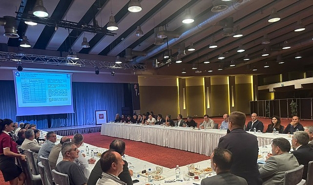 ASAT Genel Müdürü Gülebay Lara turizm yatırımcılarıyla bir araya geldi Antalya Büyükşehir Belediyesi ASAT Genel Müdürü Cengiz Gülebay, Lara Turizm