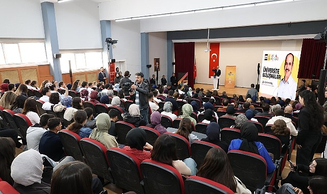 Başkan Altay NEÜ Öğrencileriyle Buluştu: “Sizler Çok Daha Güzel Bir Türkiye İnşa Edeceksiniz” Konya Büyükşehir Belediye Başkanı Uğur İbrahim Altay, Büyükşehir Gençlik Meclisi