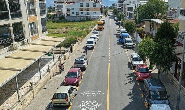 Başkan Çerçioğlu Efeler’in Dört Bir Yanında Yatırımlarını Sürdürüyor Aydın Büyükşehir Belediye Başkanı Özlem Çerçioğlu, kentin dört bir yanında