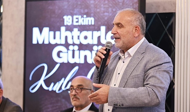 Başkan Sandıkçı’dan Muhtarlara Jest Canik Belediye Başkanı İbrahim Sandıkçı, muhtarların taleplerini ve önerilerini dinlediği