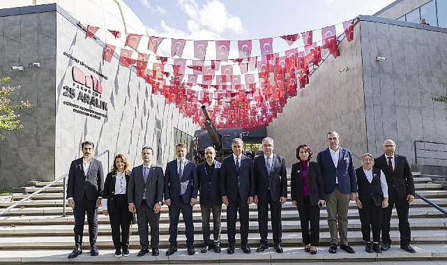 Başkan Tugay’dan Gaziantep’in tarihine yolculuk Türkiye Sağlıklı Kentler Birliği Başkanı ve İzmir Büyükşehir Belediye Başkanı