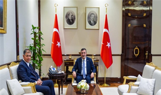 İzmir Büyükşehir Belediye Başkanı Dr. Cemil Tugay, Ankara’da İçişleri Bakanı