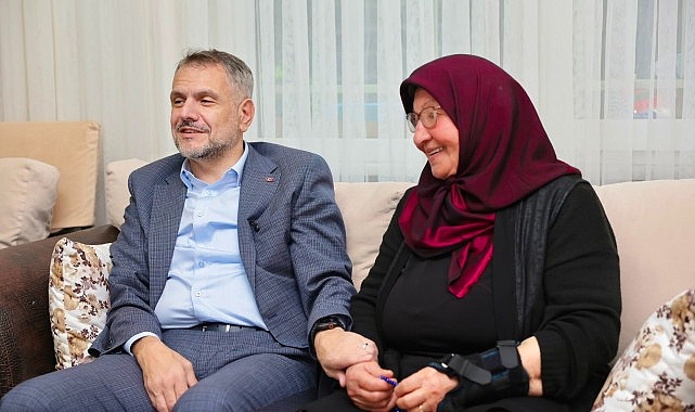 Başkan Vekili Akın’dan yaşlılara büyük vefa İstanbul Bayrampaşa Belediye Başkan Vekili İbrahim Akın, 1 Ekim Dünya