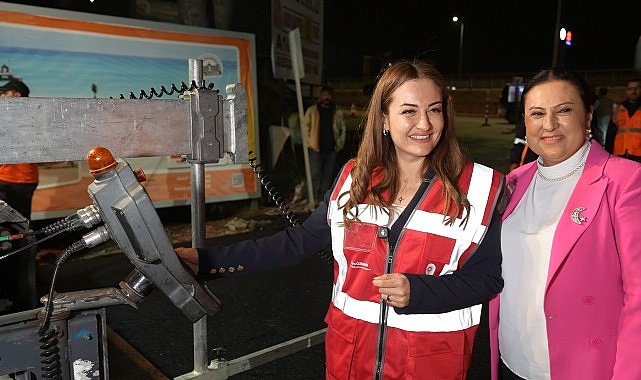 Antalya Büyükşehir Belediyesi, kent genelinde ulaşım konforunu artırmak ve yolları