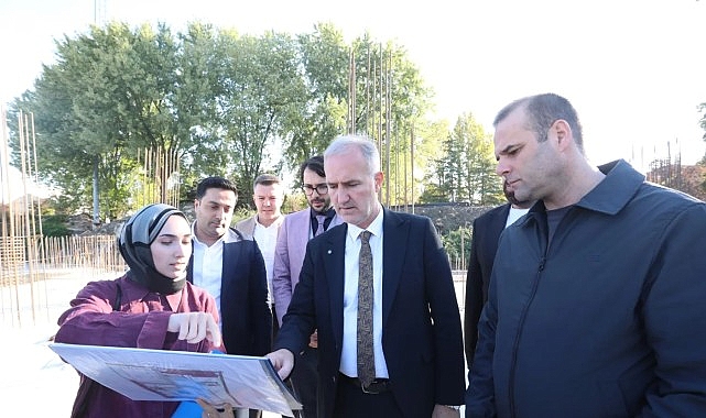 İnegöl Belediyesi’nin hayata geçirdiği Botanik Nikah ve Etkinlik Salonları projesinde