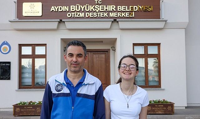Büyükşehir Belediyesi Otizm Destek Merkezi Öğrencisi, Türkiye Şampiyonu Ece, Üniversiteli Oldu Otizme yönelik geliştirdiği projeler ve kente kazandırdığı merkezler ile öğrencilerin